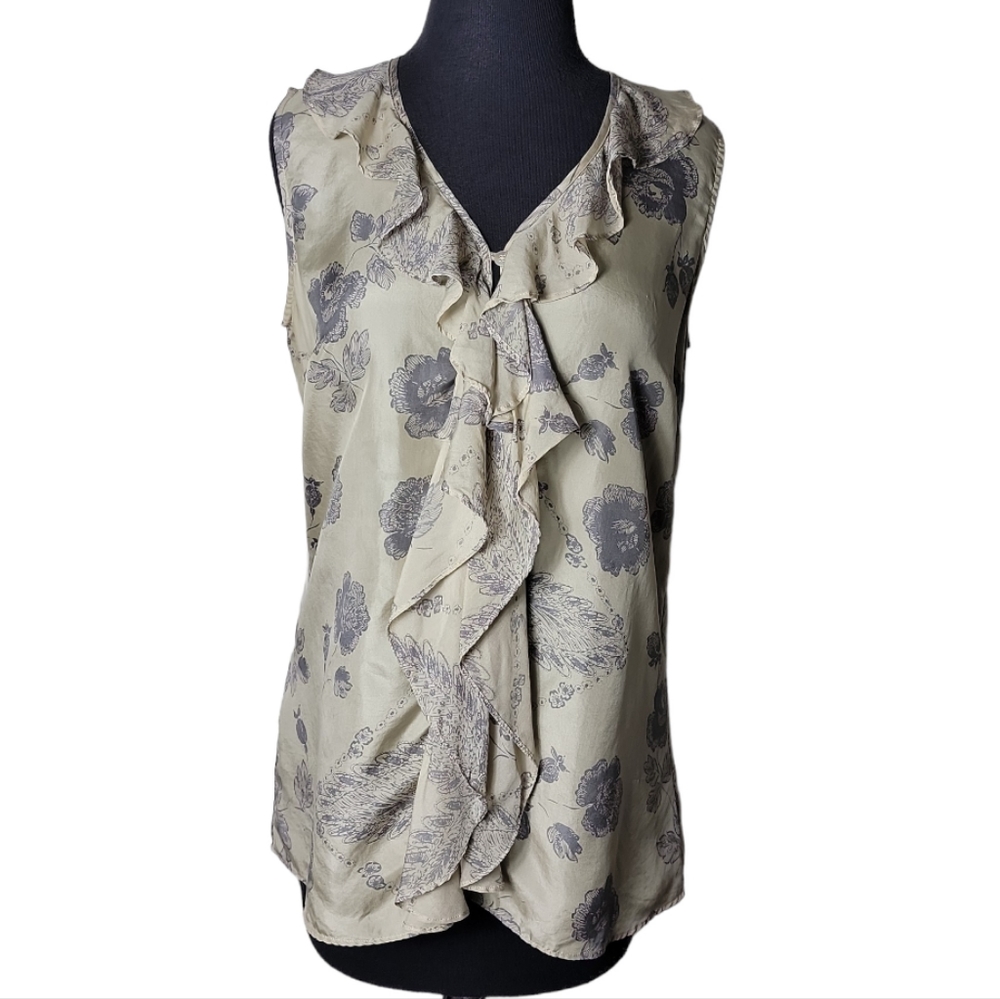 Cabi floral print ruffled sleeveless cream gray silk top size small